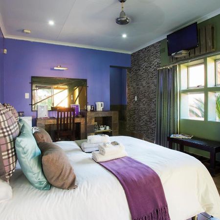 Purple Gecko Guest House Лейденбурґ Екстер'єр фото